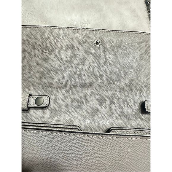 Michael Kors Gray Leather Silver Chain Strap Flap Closure Small Crossbody Bag - Picture 4 of 11